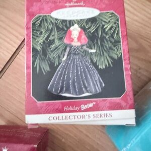 Hallmark Keepsake Barbie Ornament in Black and Red 1998 collector serious
